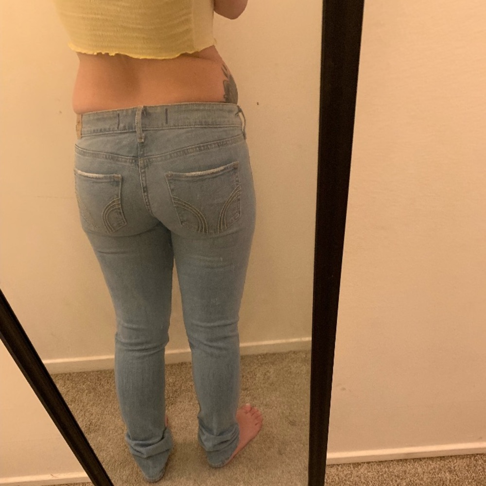 Cute Low Rise Hollister Jeans Size 25 1R